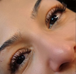 İPEK KİRPİK ERYAMAN 90505 617 88 88